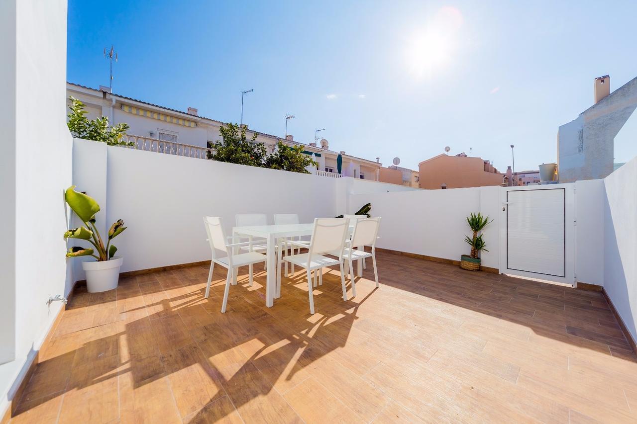 Apartamentos El Abuelo 托雷维耶哈 外观 照片