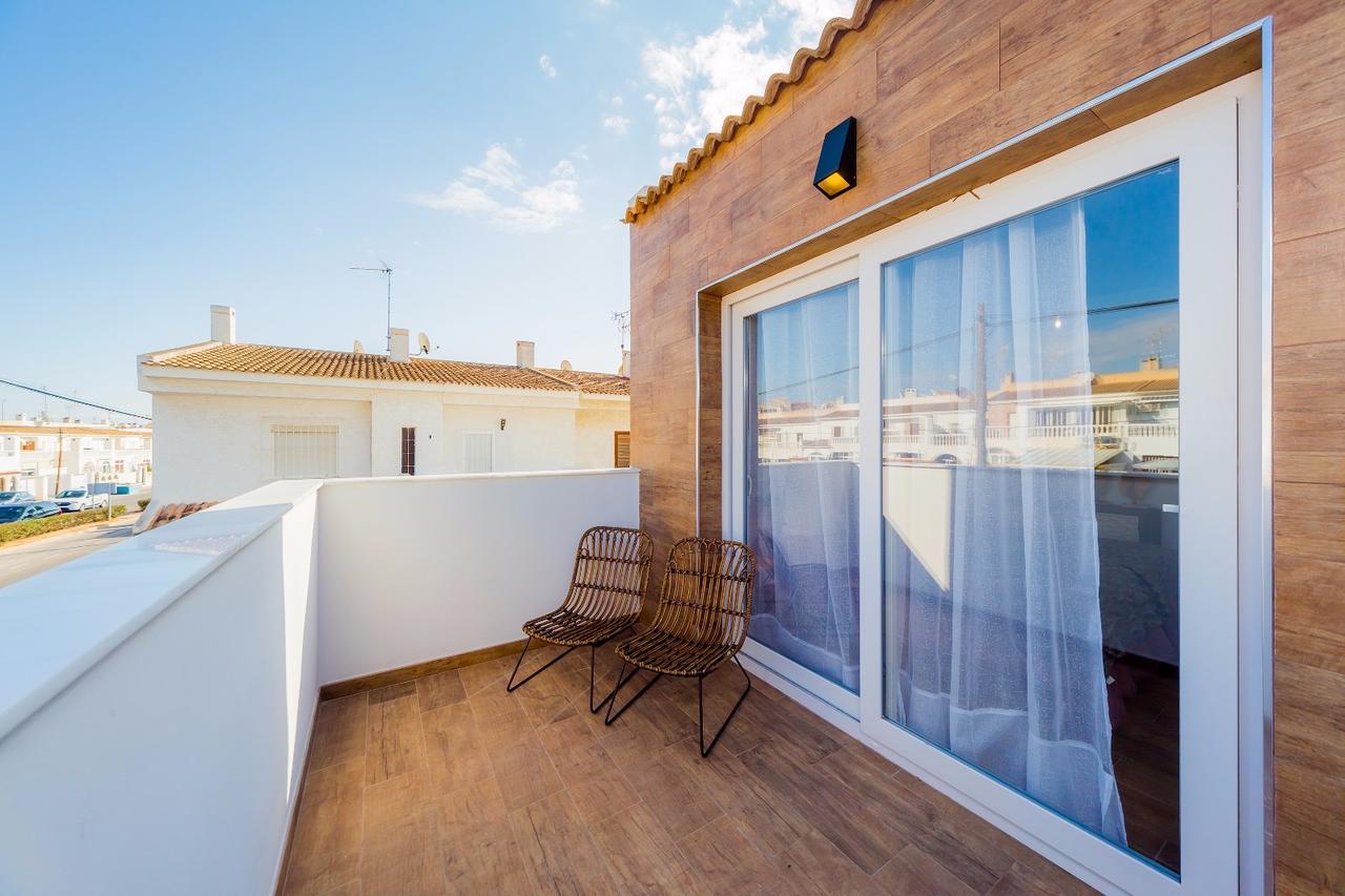 Apartamentos El Abuelo 托雷维耶哈 外观 照片